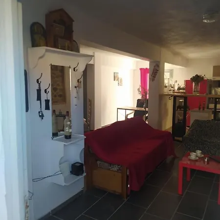 Simbas House Leonidio