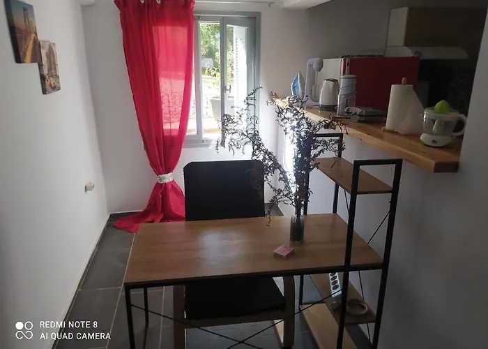 公寓 Simbas House 利昂尼迪翁