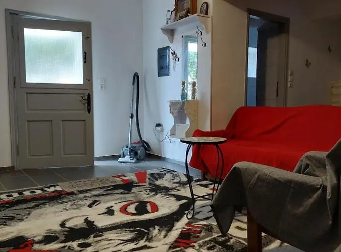 Simbas House Apartament *