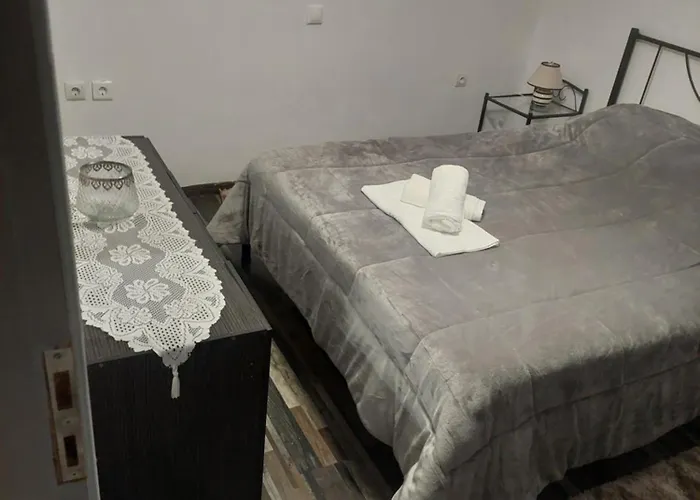 Apartament Simbas House *